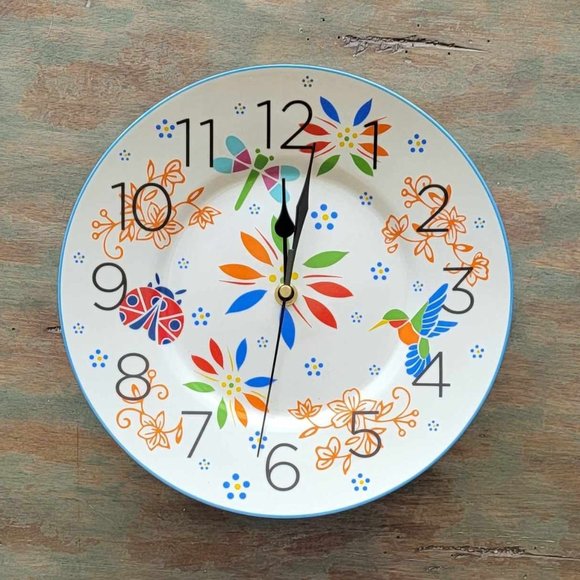 NEW out of Box Temp-tations Collectible Garden 10.5" Plate Clock - Picture 1 of 2